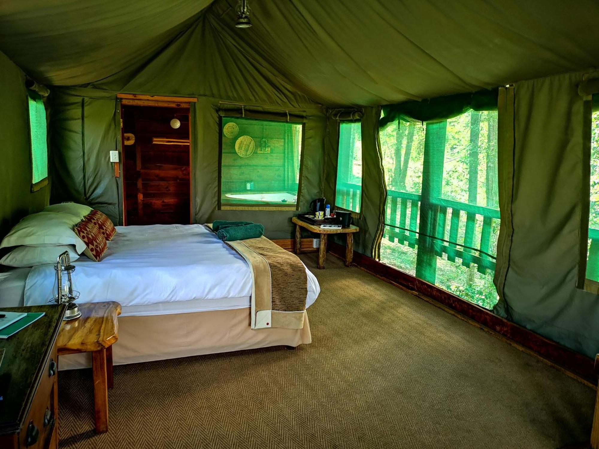 Fernhill Tented Treehouses Rheenendal Zewnętrze zdjęcie